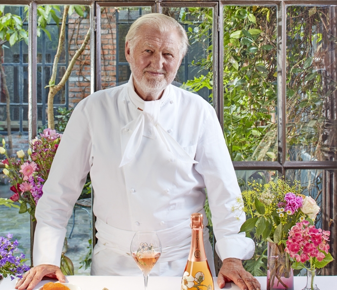 PIERRE GAGNAIRE’S Girolle mushrooms, apricots, fresh almonds RECIPE & PERRIER-JOUËT BELLE ÉPOQUE ROSÉ 2010
